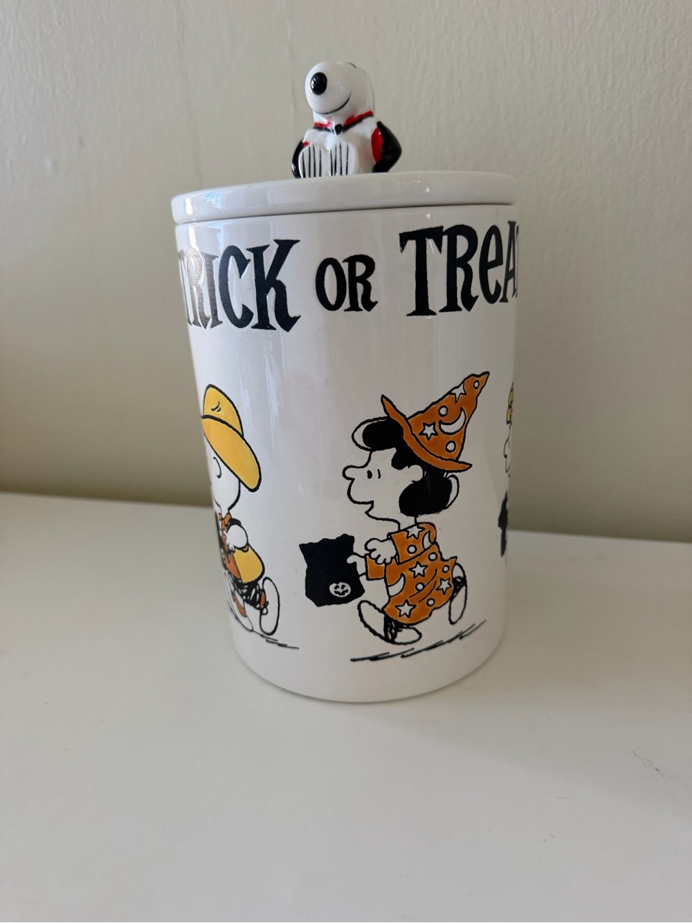 Peanuts Trick or Treat Ceramic Canister with Snoopy Lid - White & Orange